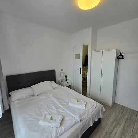 Snow Queen Guest house 3*