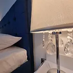 招待所 Snow Queen
