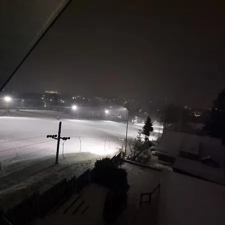 בית הארחה Snow Queen