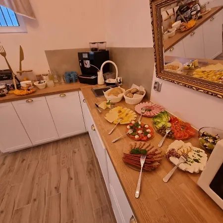 Snow Queen 3* שצ'קלארסקה פוראובה