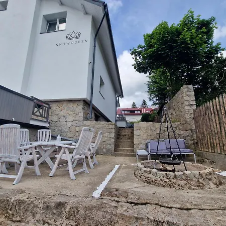 Snow Queen Guest house *