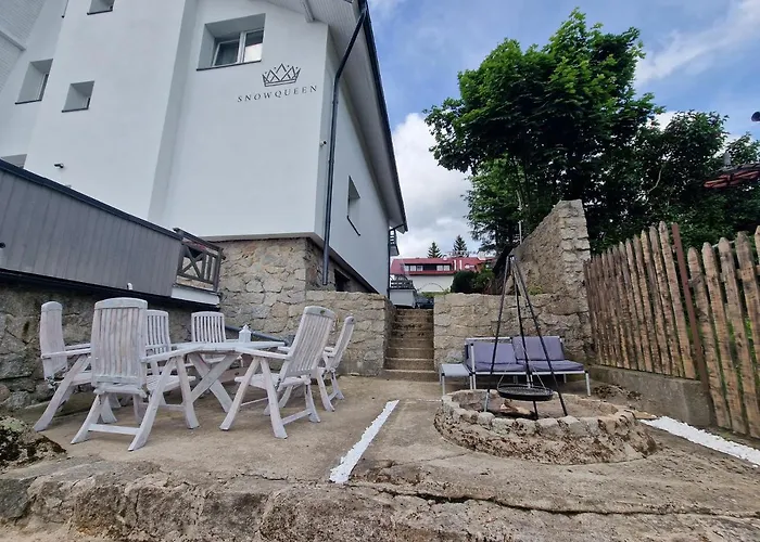 Snow Queen Guest house 3*